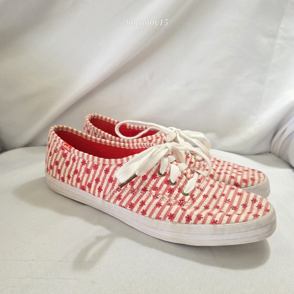 Taylor Swift Keds Sneakers Red Striped Foral 130 Canvas Lace Up Womens 9 - Picture 1 of 10